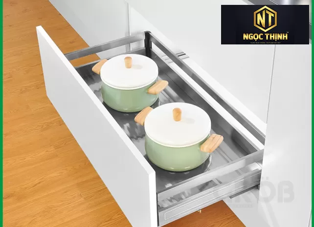 KỆ ĐỰNG XOONG NỒI INOX HỘP (LẮP GẮN CÁNH) tại Long Thành